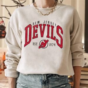 Vintage New Jersey Devils NJ Ice Hockey Unisex Sweatshirt 1