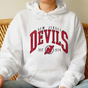 Vintage New Jersey Devils NJ Ice Hockey Unisex Sweatshirt 2