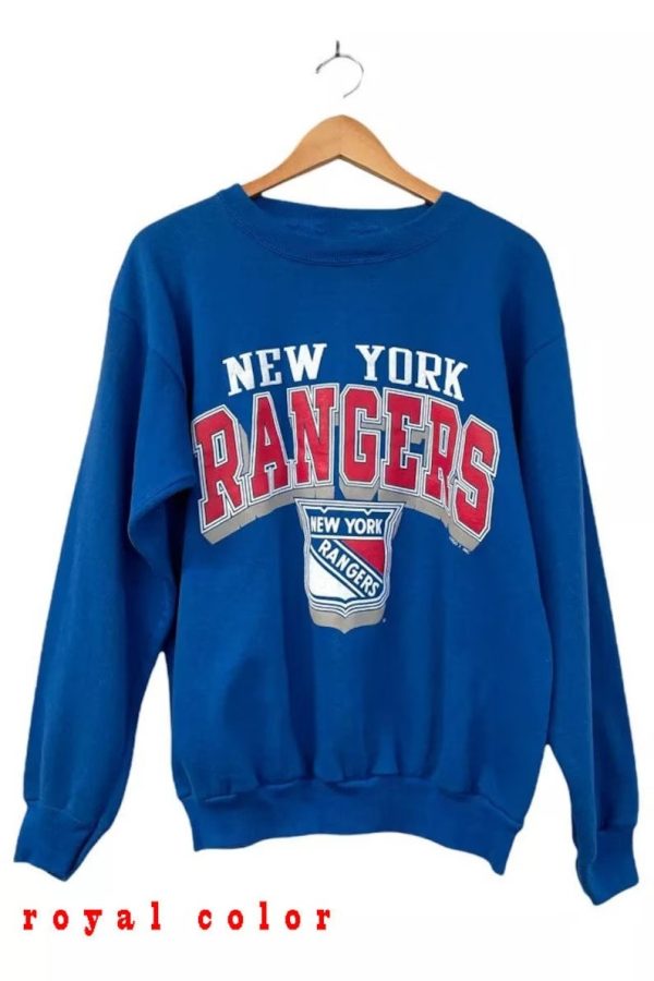 Vintage New York Rangers Team Logo Graphic Unisex Sweatshirt