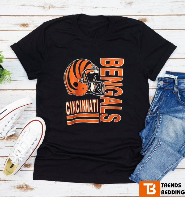 Vintage Style 90s Cincinnati Bengals Foorball T-Shirt NFL