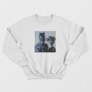 Special Catwoman Licking Batman Sweatshirt