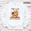 Pugs Scarf Autumn Tshirt, Just A Girl Who Love Fall And Pugs T-shirt