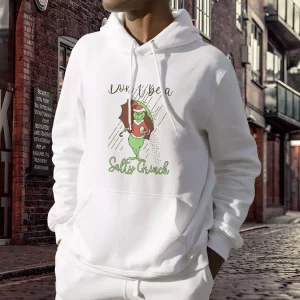 Dont Be A Salty Grinch Thanksgiving Hoodie 3