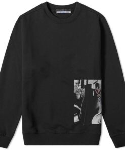 Unknown Sweatshirt 1 Unknown Sweatshirt 2