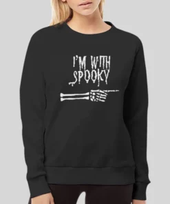 Scary Skeleton I'm With Spooky Black Hoodie 4
