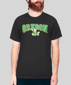 Vintage College Oregon Ducks Hoodie 1 Vintage College Oregon Ducks Hoodie 2
