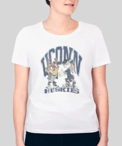 Vintage Huskies Looney Tunes Uconn Hoodie 3