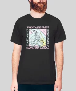 Vintage The Dragon Scaled And Icy Hoodie 1 Vintage The Dragon Scaled And Icy Hoodie 2