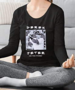 Derek Jeter New York Yankees Mitchell Ness Cooperstown Collection Heavyweight Premium Player Vintage Logo T Shirt 1