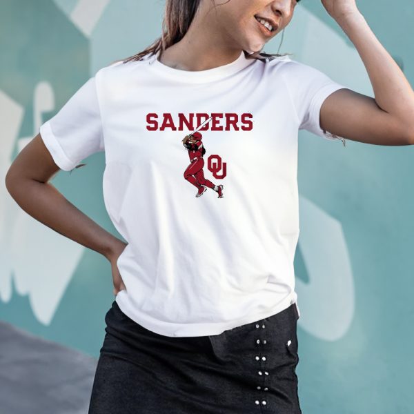 OKLAHOMA SOFTBALL CYDNEY SANDERS SLUGGER SWING T-SHIRT