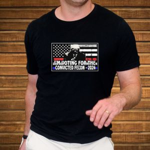 Trump 2024 Voting For The Convicted Felon USA Flag T-Shirt