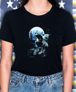 Wild Boar Howling At The MoonMens classic T Shirt 1