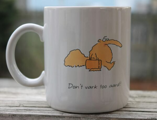 Don’t vark too aard mug