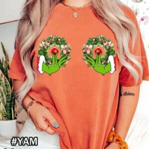 Christmas Grinch Wreath Boobs Comfort Colors T-Shirt