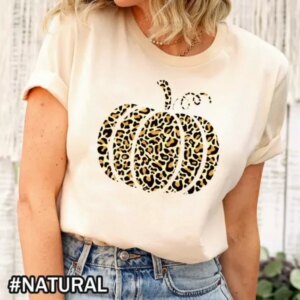 Leopard Pumpkin T-Shirt – Trendy Fall Fashion for Pumpkin Enthusiasts